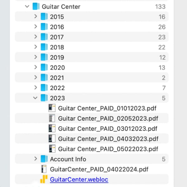 Bildschirmfoto, auf dem eine Gruppe mit mehreren Untergruppen in DEVONthink zu sehen ist, in denen sich ein Lesezeichen und mehrere PDFs, in diesem Fall Rechnungsbelege, befinden.